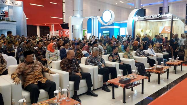 Wabup Lumajang Hadir di East Java Investival Grand City Surabaya