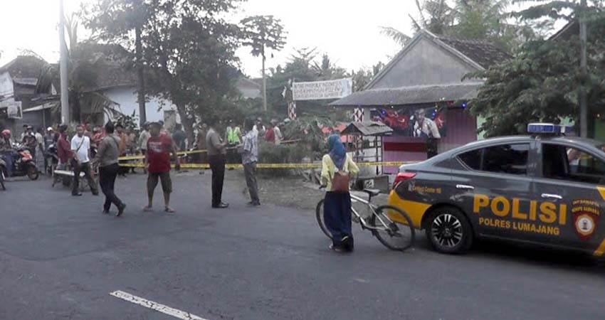 Cangkruk di Depan Toko, Mendadak Dikeroyok Begundal, Kakak Tewas Ditikam, Adik Dedel Duel