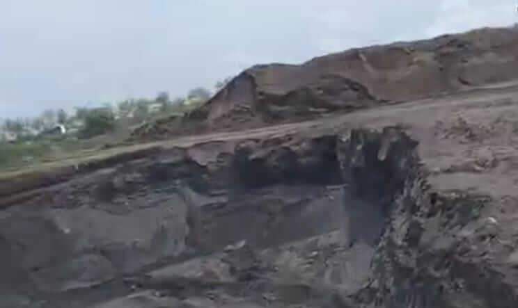 Belum Dioperasionalkan, Kawasan Stockpile Terpadu Lumajang Sudah Didapati Tumpukan Pasir dan Bekas Penambangan