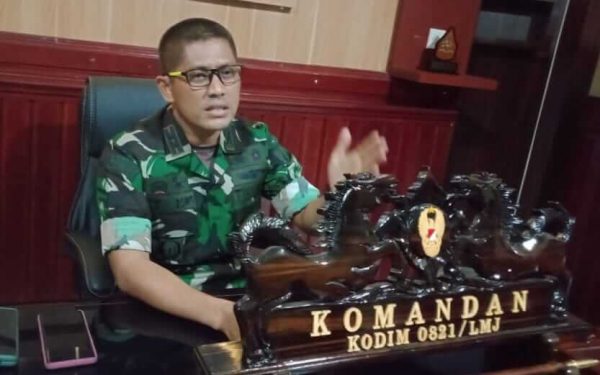 Komandan Kodim Lumajang Minta Masyarakat bisa Memilih Sesuai Hati Nurani dengan Aman dalam Pilkades Serentak