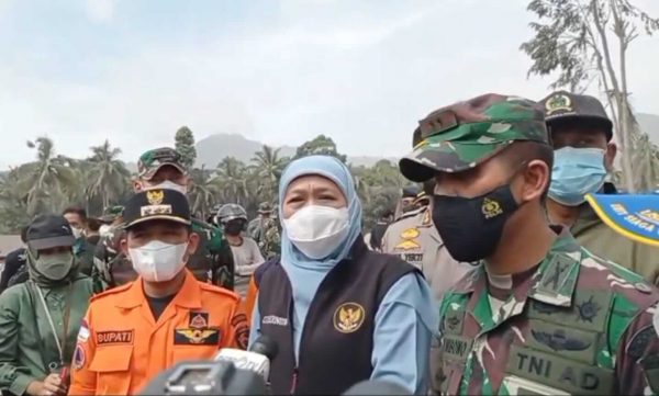 Gubernur Jatim Minta Optimalkan Penanganan Kegawatdaruratan Semeru, BNPB Kirimkan Dukungan Logistik Awal Rp 1,1 Miliar