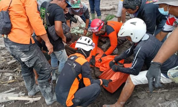 BPBD Lumajang Release 22 Korban Meninggal Akibat APG Semeru, Enam Jenazah Teridentifikasi sebagai Mr X