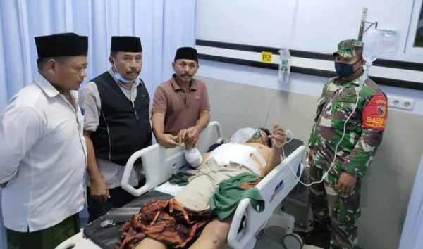 Carok. Kepala Desa Sukosari Lumajang Lawan Kampung Jatiroto, Sama-sama Jalani Perawatan