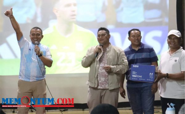 Jalin Silaturahmi, Polres Lumajang Gelar Nobar Final Piala Dunia 2022