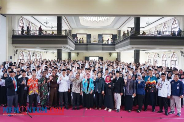 615 PPS Lumajang Dilantik, Wakil Ketua DPRD Berharap Gelaran Pemilu Aman dan Lancar