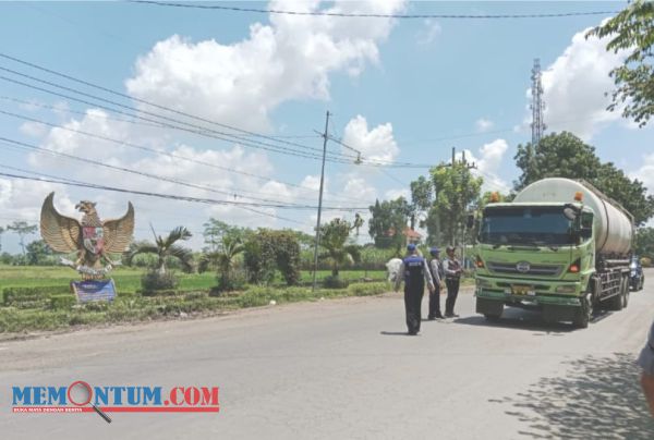 Bupati Lumajang Berlakukan Larangan Kendaraan Berat Melintas di Jalur Lintas Timur